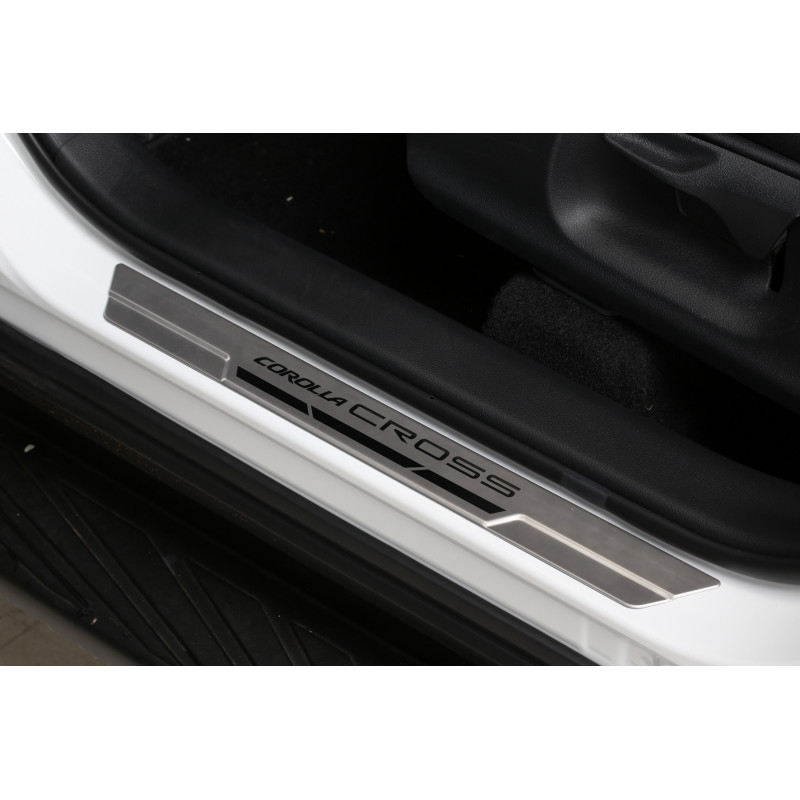 Cubre Zocalo Corolla Cross | Tienda Toyota